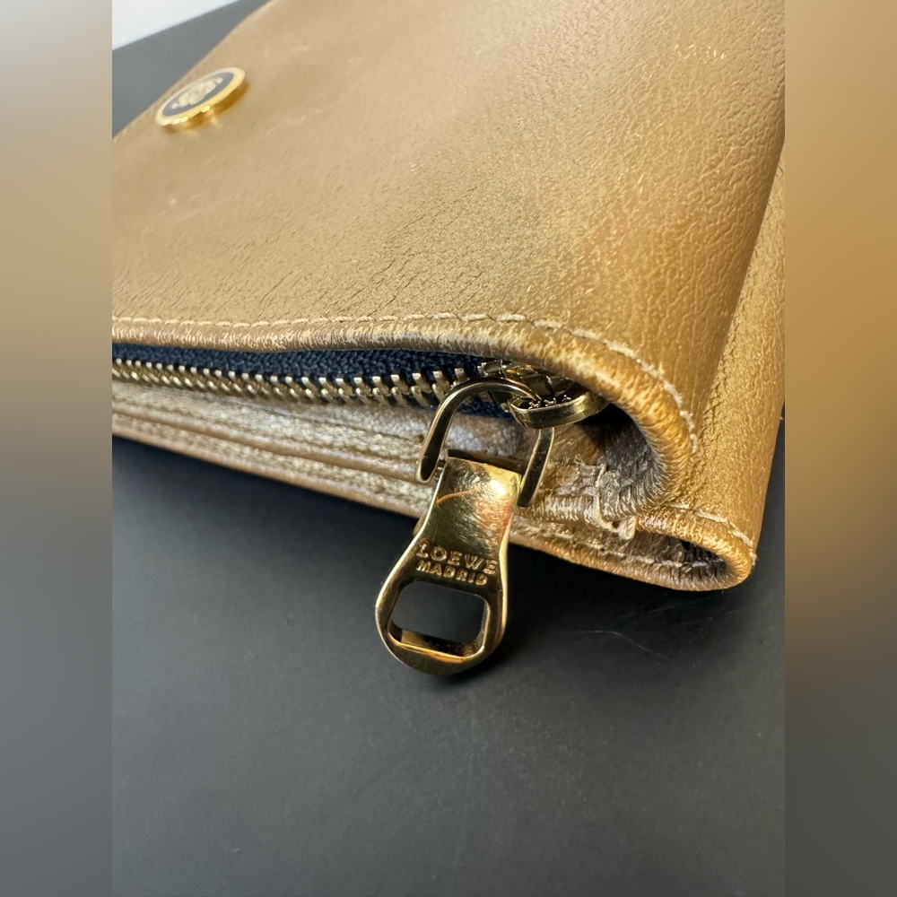 Loewe Gold Shimmer Leather Wallet AUTHENTIC EUC Card holder zipper closure - Picture 13 of 13